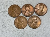 Five 1939 Lincoln wheat cents