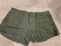 DOLLHOUSE WMNS MINI SHORT, gray size 7 hb44