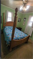 QUEEN SIZE SOLID WOOD BED (READ)