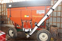 Unverferth gravity wagon & auger 12T Martin wagon