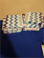 Lot of New blue and white napkins