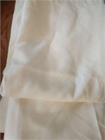 off White Rectangular Table Cloth