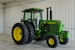 1990 John Deere 4255 TWD