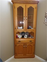lighted oak corner cabinet