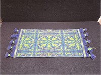 VINTAGE TABLE RUNNER COLORFUL