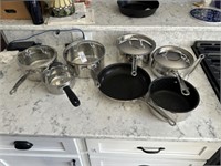 10 Pc Cuisinart Pots and Pan Set