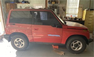 1994 Geo Tracker 4X4 SUV