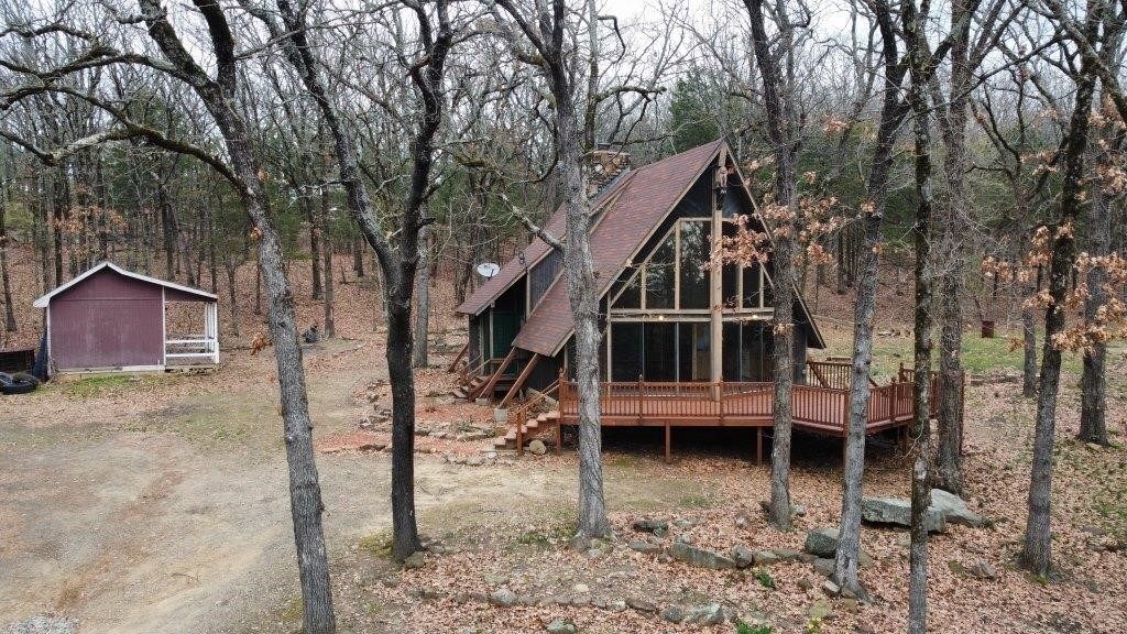 2 bed 2 bath home on 5.75ac +/- Ozark, AR