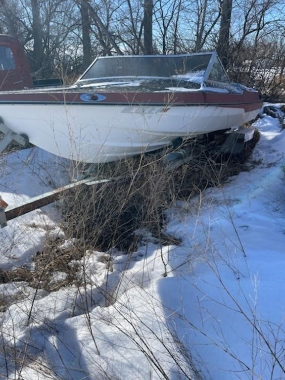 Jet Boat with inboard GM Engine, EZ Loader