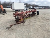 IH 720 6 Bottom Plow R2