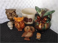 Lot of Ceramic and Plastic Decorative Owls