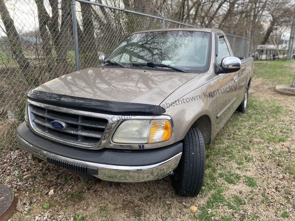 2002 Ford pickup