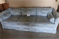 Vintage Sofa (BUYER RESPONSIBLE FOR