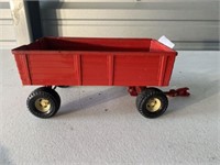 Ertl IH Farm Wagon Toy
