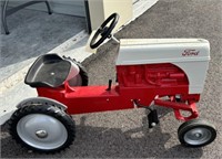Scale Models Ford Pedal Tractor