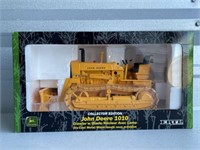 Ertl John Deere 1010 Crawler