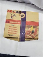 King of the Grill 6pc Condiment Set New in Box