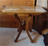 Victoria Style Table