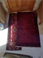 2 Area Rugs With Grip Mats
