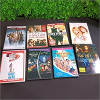 Lot of 8 DVD OF CLASSIC MOVIES