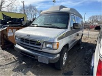2000 Ford E-250 Tow# 13081