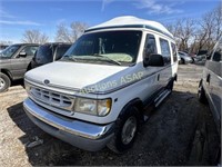 1998 Ford E-150 Tow# 13094