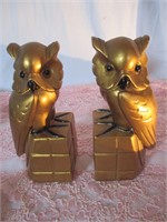 LOT 13 VINTAGE OWL BOOK ENDS...7 INCHES HIGH