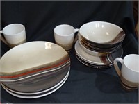 Better Homes & Gardens Plates Bowls Mugs