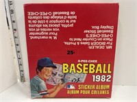 12 1982 Opeechee baseball sticker albums