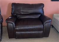 Leather oversized chair