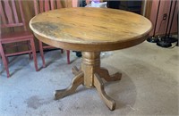 Round Oak dining table