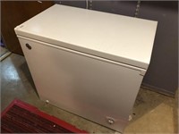 Elisii 7 cu.ft. chest freezer