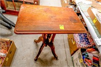 Oak Parlor Table