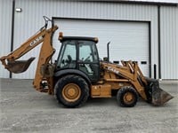 2002 Case 580 Super M 4X4 with only 2,688 hours,