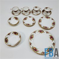 Royal Albert Old Country Roses 28 Piece Set