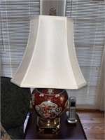 Vintage Oriental Porcelain & Brass Table Lamp