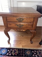 Vintage Broyhill Oak Queen Anne Style End Table