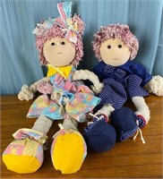 2 Braided Yarn Dolls