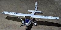 (JL) Cessna 182 radio controlled model airplane.