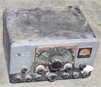 (JL) Johnson Viking Ranger short wave radio.