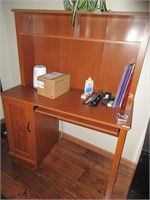 Desk with contents ( not Wi-Fi box)
