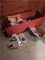 Wood box w/ toys