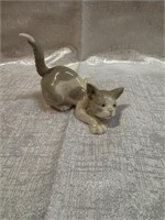 Lladro Kitten Playing