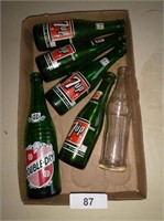 (4) Glass 7-Up Bottles & (2) Other Glass Bottles