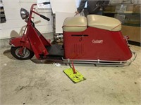 Cushman Motor Scooter 1948 Model 54