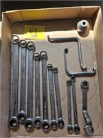 flat of Armstrong metric wrenches