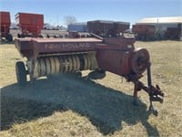 New Holland Hayliner 273 Square Baler