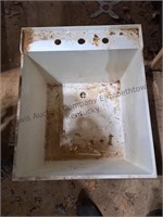 Fiberglass util sink aprox 20"x24"x15"