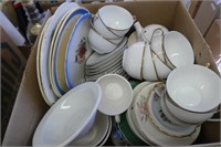 Box assorted dishes - some damaged