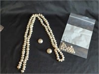 GROUPING OF GENUINE PEARLS